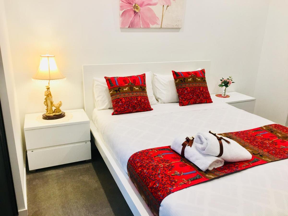 Penrith Station A- Brand New 2 Bed 2 Bath Walk To Penrith Station Ngoại thất bức ảnh