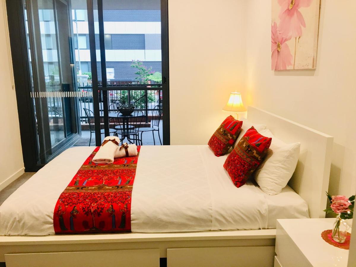 Penrith Station A- Brand New 2 Bed 2 Bath Walk To Penrith Station Ngoại thất bức ảnh